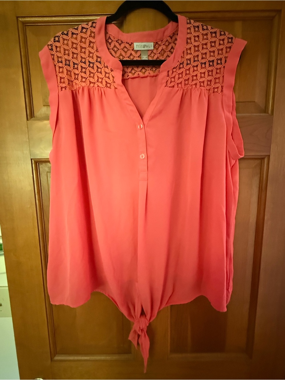 Roz & Ali  Sleeveless Top Size 3X